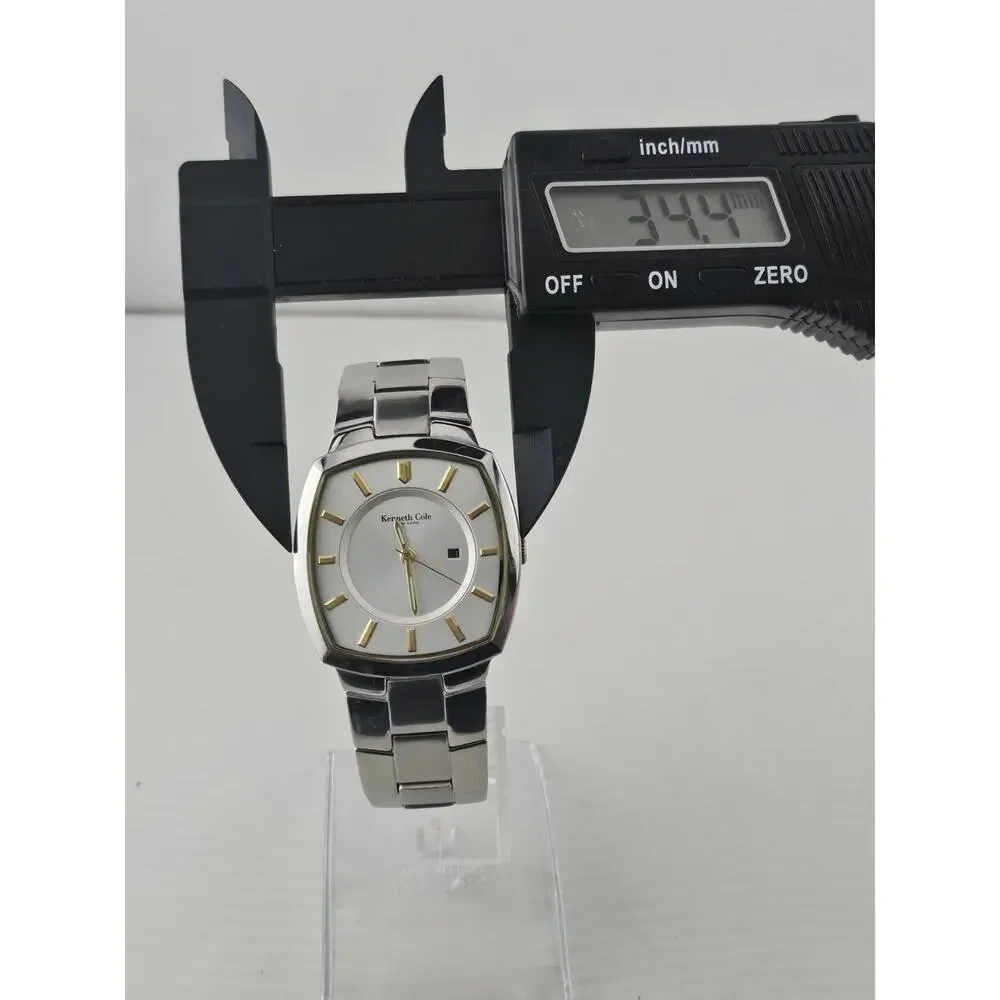 NWOT Mens Kenneth Cole New York KC 3437 Thin Quartz Watch New Battery Runs